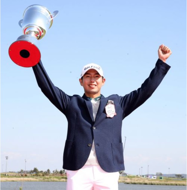 [슈퍼루키] 김동은프로님 KPGA 코리안투어 군산CC오픈 우승을 축하드립니다!